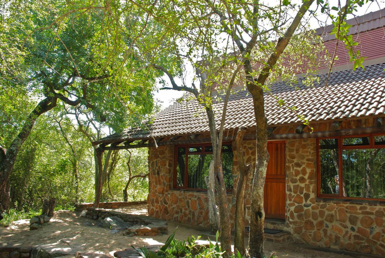 Hlane Royal National Park Villa Simunye ภายนอก รูปภาพ